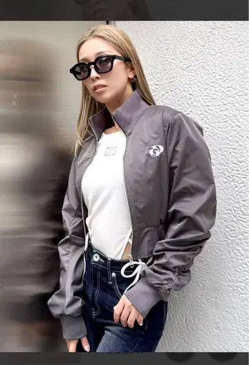 GD 하이넥 숏 블루종 차콜 그레이