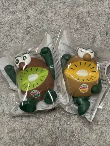 키위 브라더스 피규어 2체