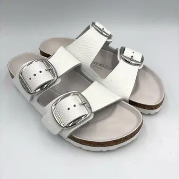 버켄스탁 애리조나 가죽 샌들 [ 37 ] 24cm 화이트 빅버클