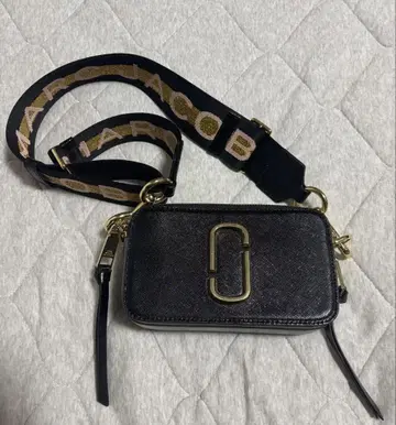 MARC JACOBS 스냅샷 숄더백 블랙/화이트 새상품급