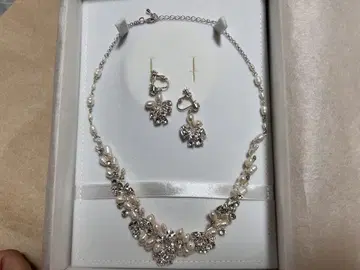 LoveTiara 브라이덜 목걸이 귀찌