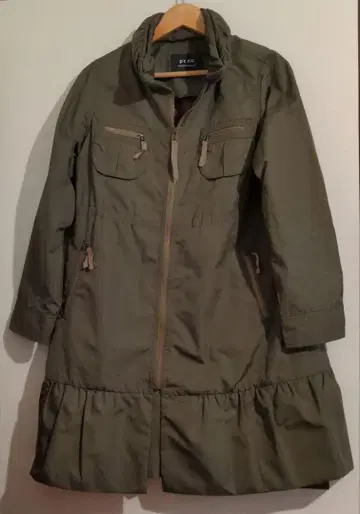 PCNC 올리브 그린 레인코트