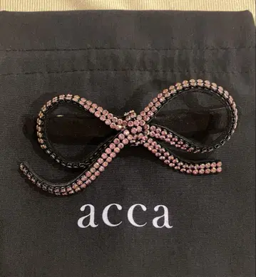 acca 머리핀 앙제라