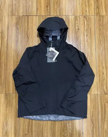 Goldwin0 l Goretex 3L jacket black