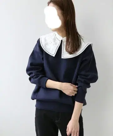 스칼라 자수 카라 부착 니트 풀오버 저널 스탠다드 리룸