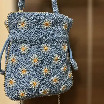ZARA 비즈 자수 꽃무늬 백