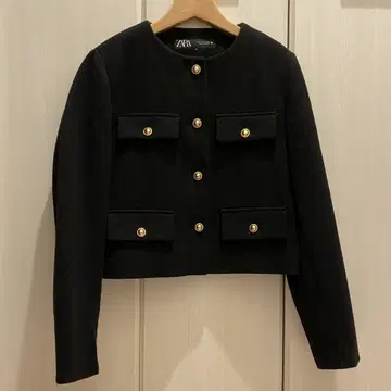 ZARA 크롭 블레이저 플랩 블랙