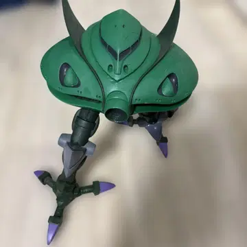 기동전사 건담 빅잠 소프트 비닐 피규어