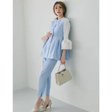 미사용 새상품 셀포드 페플럼 셋업 SAX 38