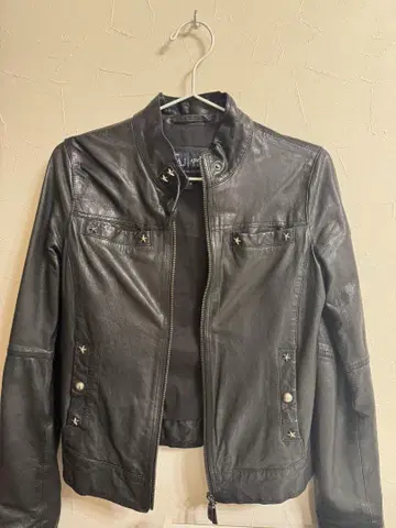 Armani Jeans 블랙 가죽 라이더 자켓