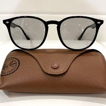 컨디션 최상 Rayban 레이밴 RB4259F 601/87 라이트 그레이