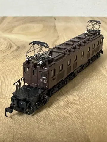 EF57 14 N게이지 전기 기관차