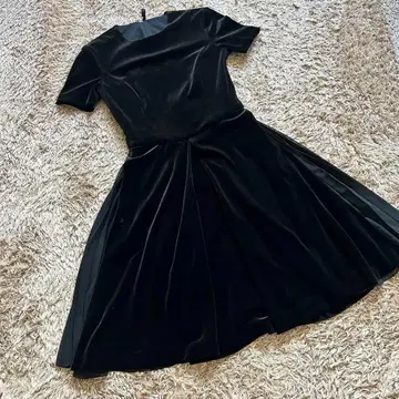 VELOUR NOIR by FOXEY NEWYORK 원피스 블랙