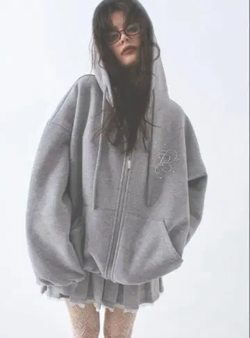 PELLICULE motif stone big PK 후드티 gray