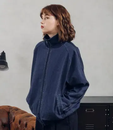 MUHET 모듬 트랙 자켓