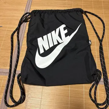 나이키 냅색 블랙