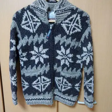 카나타 코위찬 니트