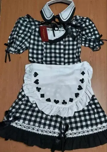 바디라인 블랙 화이트 체크 원피스 M 사이즈