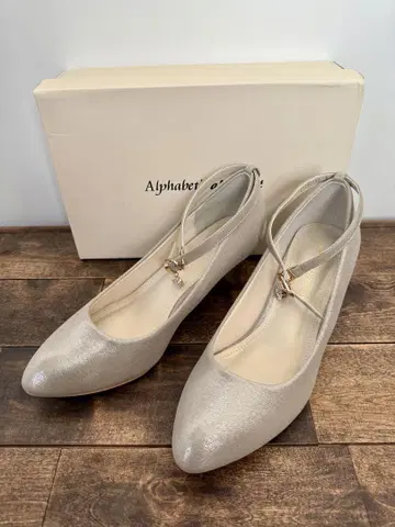 Alphabet의 alphabet (알파벳) 신발 힐 펌프스