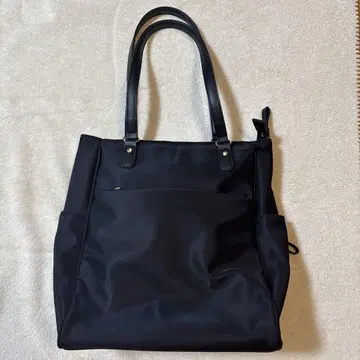 블랙 나일론 비즈니스 토트백