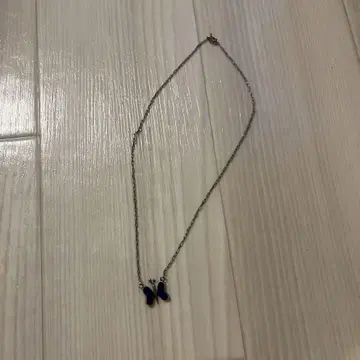 itimi 이치미 파랑 나비 모티브 목걸이