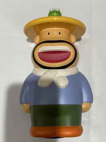 칼 아저씨 저금통