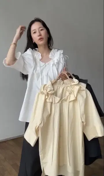스타일믹서 프릴 칼라 블라우스 STYLEMIXER