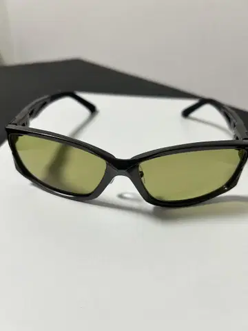 Zeque STELTH 이즈 그린