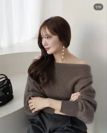 헤 hyeon fuwashoul knit moca