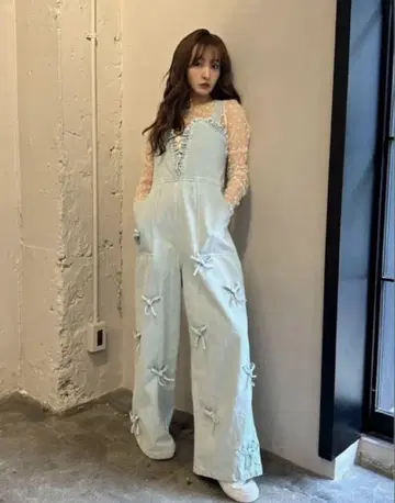 rosy luce HEART NECK DENIM OVERALLS