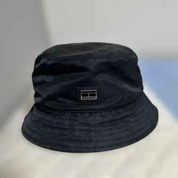 TOMMY HILFIGER 버킷햇 블랙
