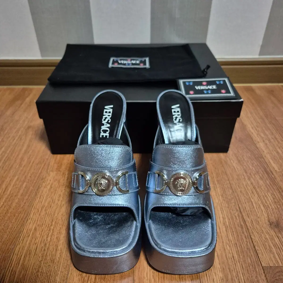 Versace Medusa 95 Platform Mule Sandals Shoes Metallic Blue