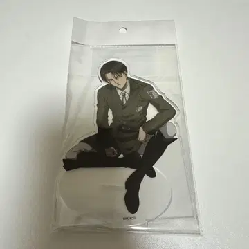 진격의 거인 앉아ver. 리바이