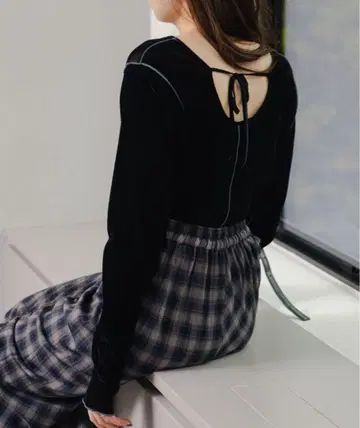 Kastane 튤 벨로아 풀오버