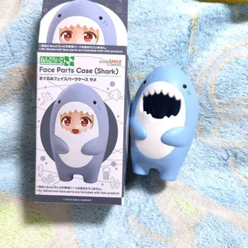 넨도로이드모아 키구루미 페이스 부품 케이스 상어