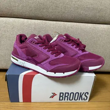 Brooks 스니커즈 FUSION 25.5cm