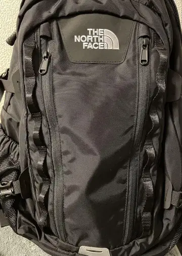 THE NORTH FACE 블랙 백팩