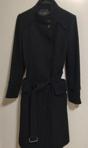 BODY DRESSING 블랙 체스터 코트