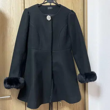 evelyn 블랙 코트 S 사이즈