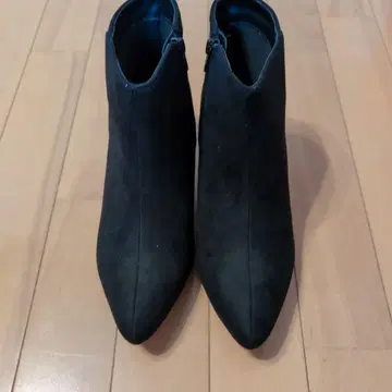 블랙 스웨이드 부티 사이드 지퍼