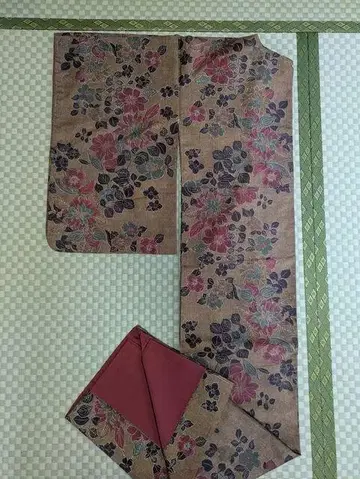 [ 기모노0007 ] 금빛 브라운 츠무기 동백꽃 패턴