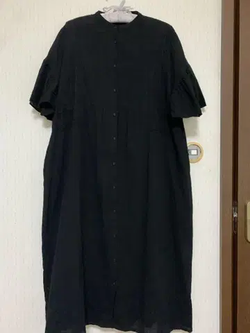 새상품급 사만사 모스모스 핀턱 원피스 블랙