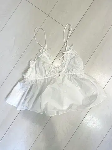 ZARA 자라 태국 리본 포함 팝 프린트 탑 화이트 XS 사이즈