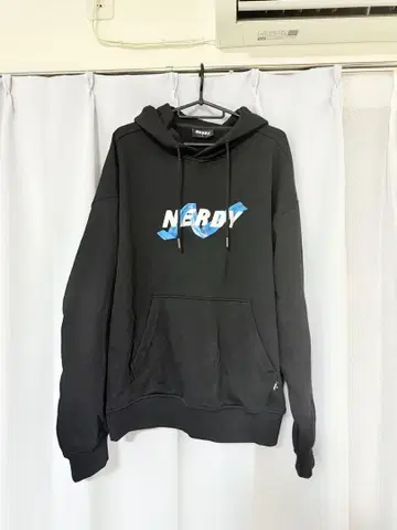 NERDY 널디 후드 부착 후드티 블랙