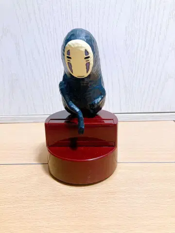 센과 치히로의 행방불명 카오나시 이쑤시개 홀더 피규어