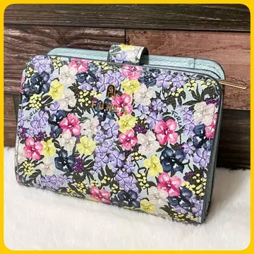 미사용급 FURLA 꽃무늬 컴팩트 접이식 지갑 현행 아치 로고 수납 다수