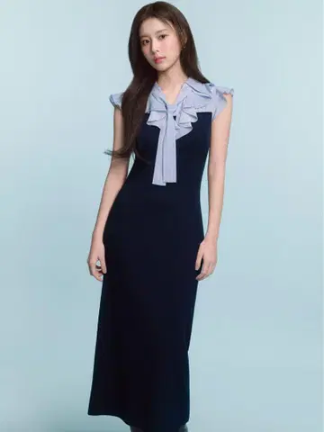 SNIDEL Sustainable 프릴 칼라 도킹 원피스