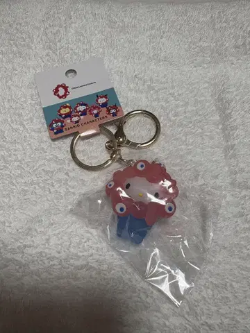 산리오 미야쿠미야쿠 클리어 키링 키티