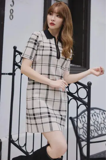 her lip to Trois Logo Knit Mini Dress M