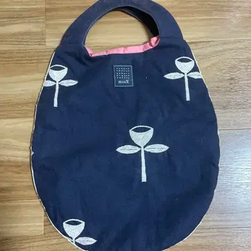 미나 페르호넨 엔젤 에그백 핸드백 미나 페르호넨